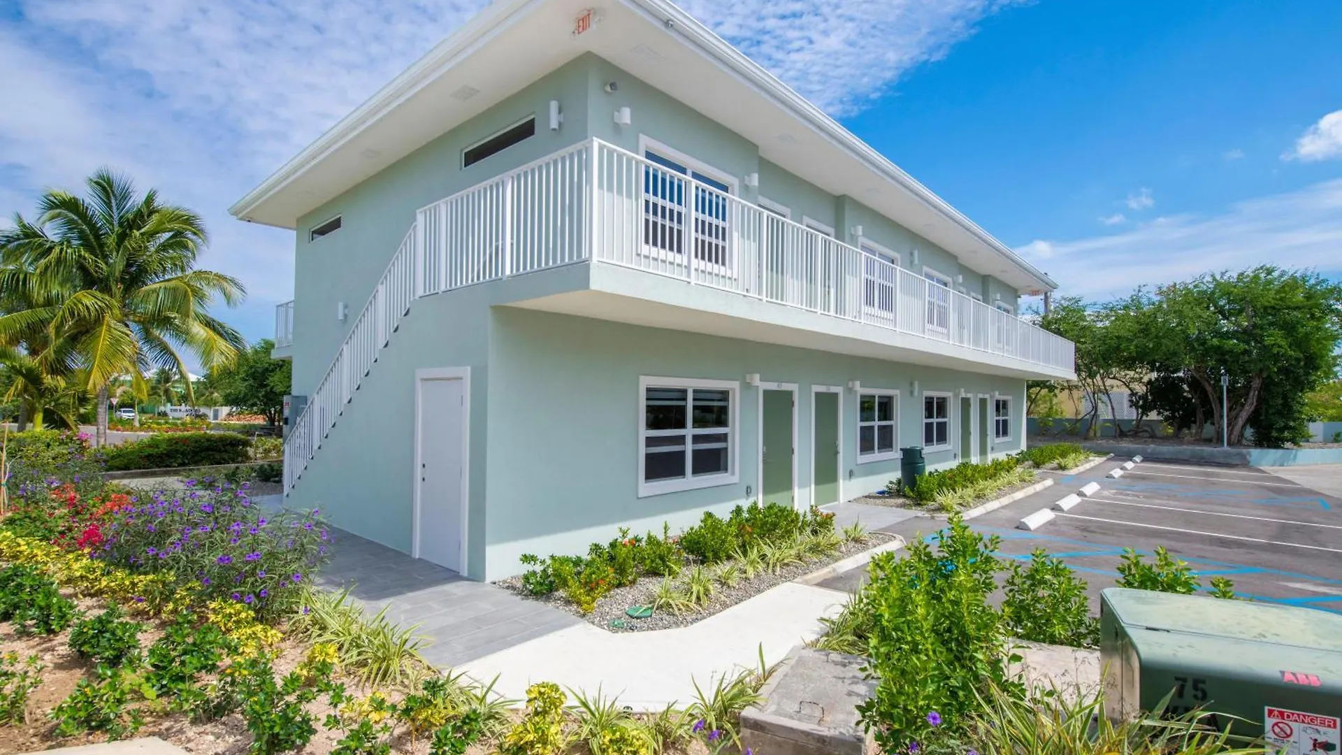 Summertime Suites #49 West Bay 0*,  Cayman Islands
